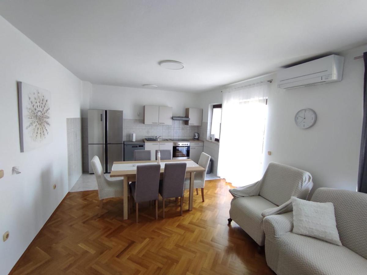 Apartamento House Silva Podstrana Exterior foto